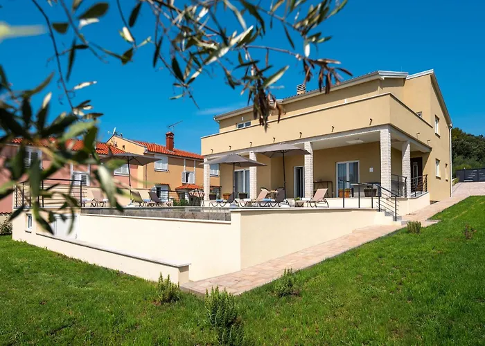 Vila Paris